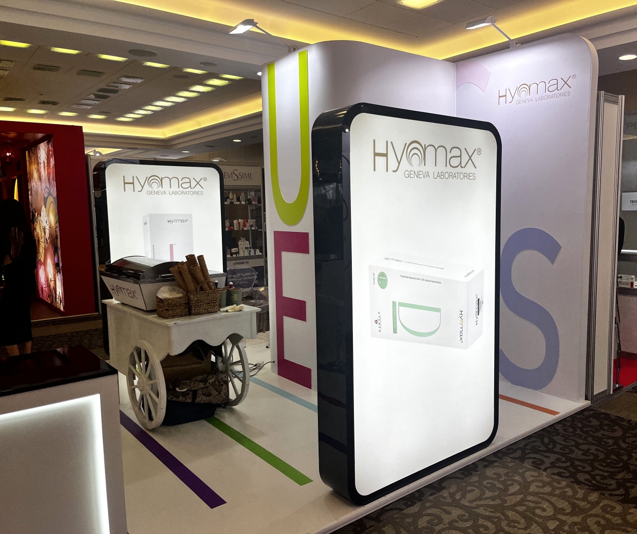 HYAMED - изготовление выставочных стендов в Самаре и Новосибирске