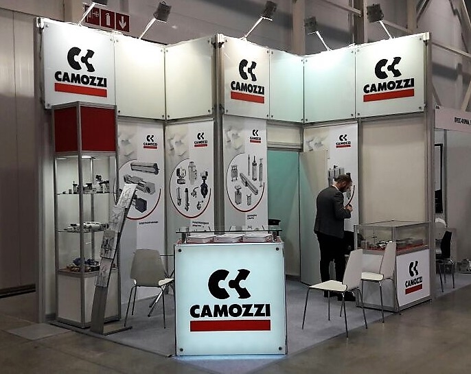 Camozzi - изготовление выставочных стендов в Самаре и Новосибирске