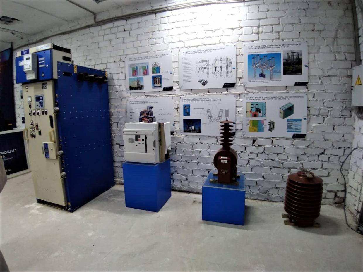 ЭЛЕКТРОЩИТ Энергия вашего будущего - изготовление выставочных стендов в Самаре и Новосибирске